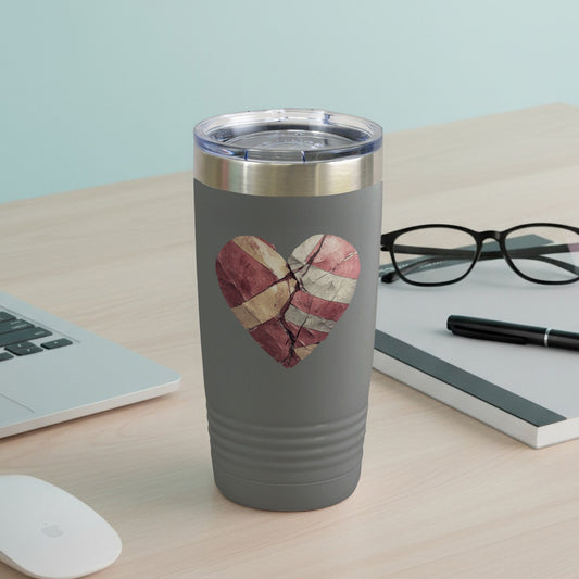 Cracked Heart Design Travel Mug for Stylish Drinks