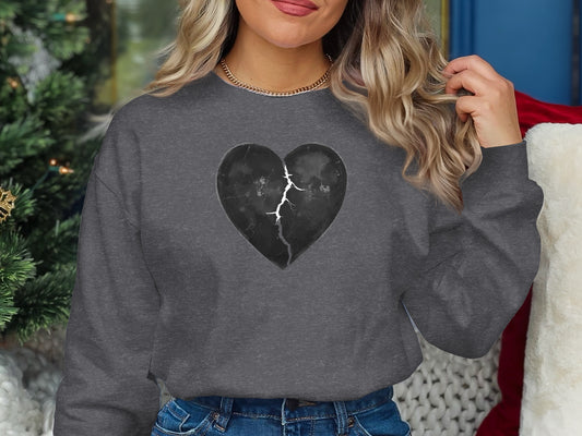 Broken Heart Graphic Long-Sleeve Shirt for Women